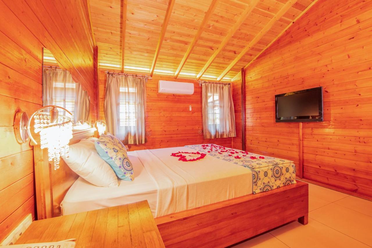 The Bay Beach Club Фетхіє Екстер'єр фото